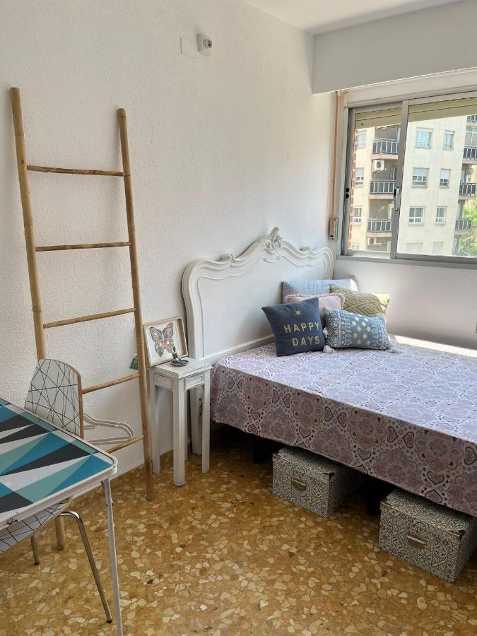 ולנסיה City Center Homestay מראה חיצוני תמונה